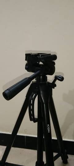 tripod