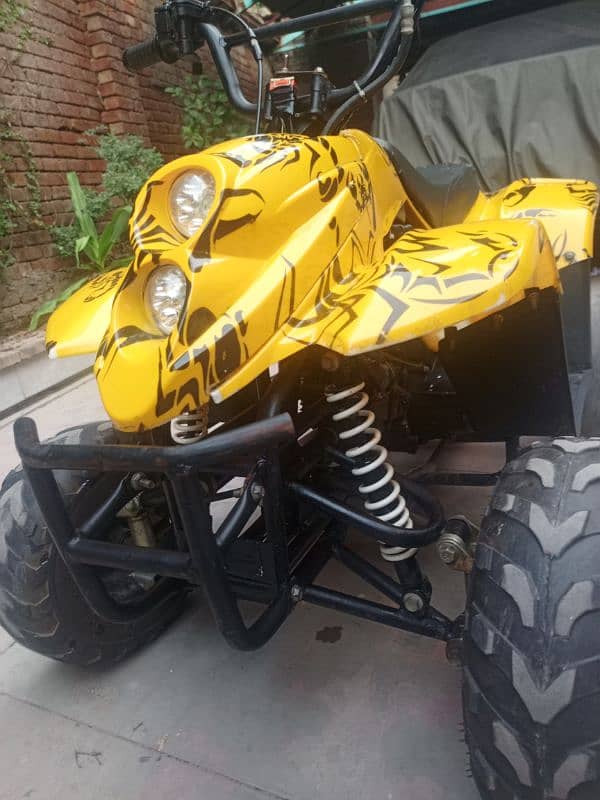 atv quad bike just like new 7