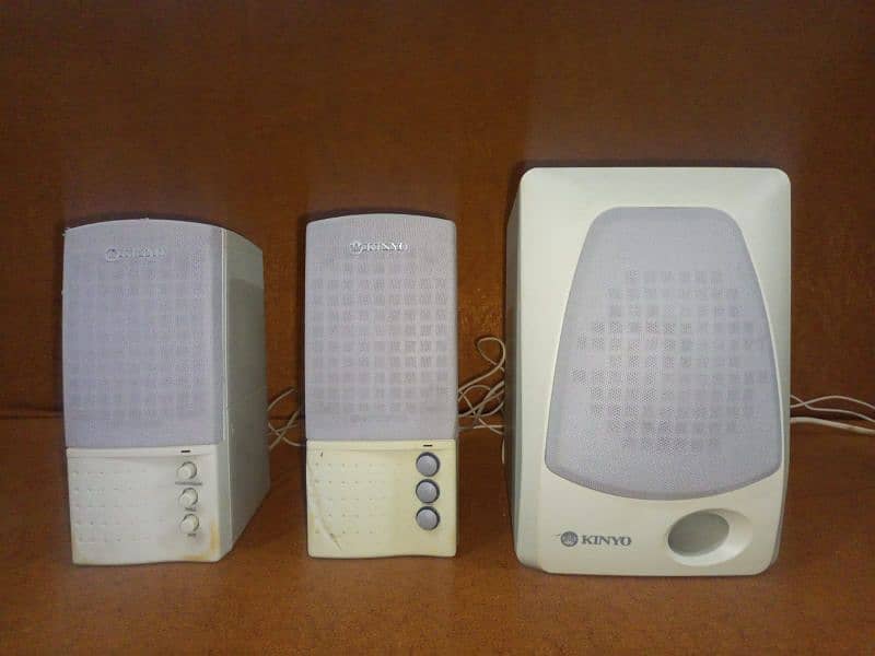 Kinyo imported 2.1 channel speakers set 0