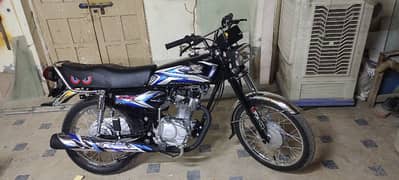 125  black Honda new Honda