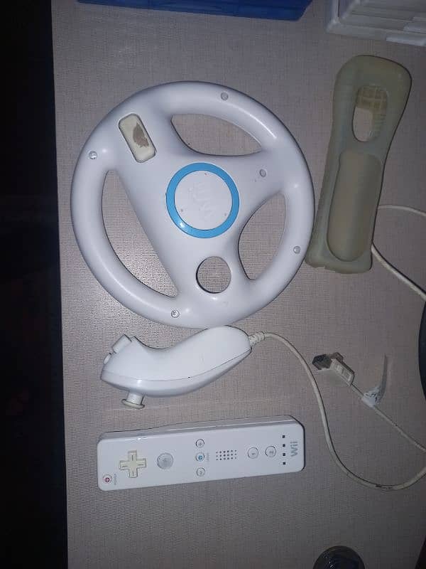 Nintendo Wii Console in good condition 2