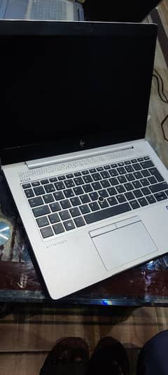 HP Elitebook 830-G5