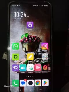 INFINIX NOTE 12 VIP with BOX & Charger