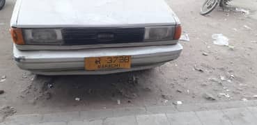 Nissan Sunny 1990