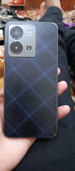 vivo y35 black  10/10 condition