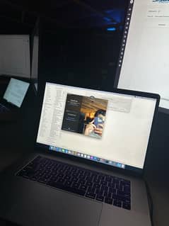 Macbook Pro 2019 I9 32gb/512gb