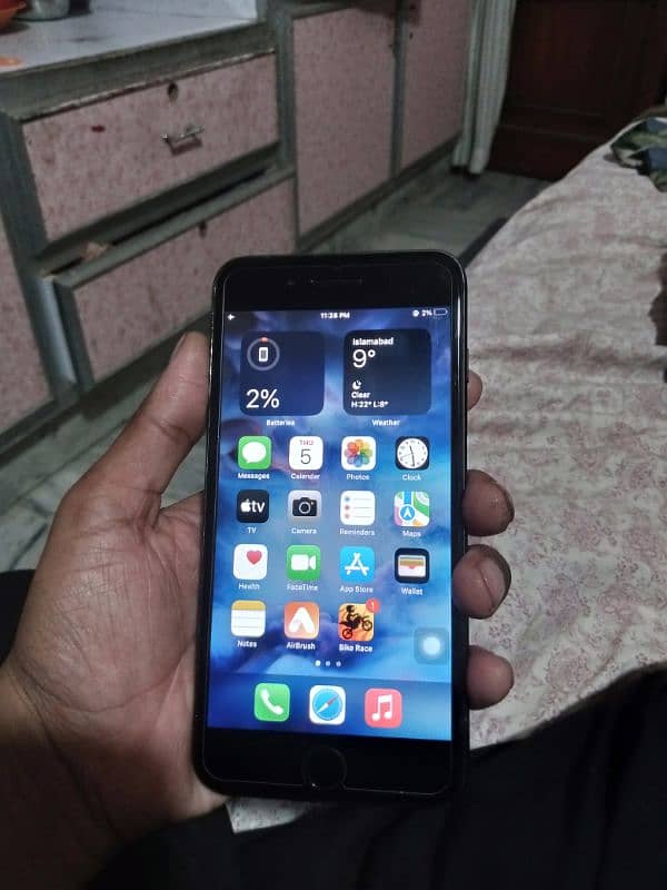 I phone 7 plus black 0