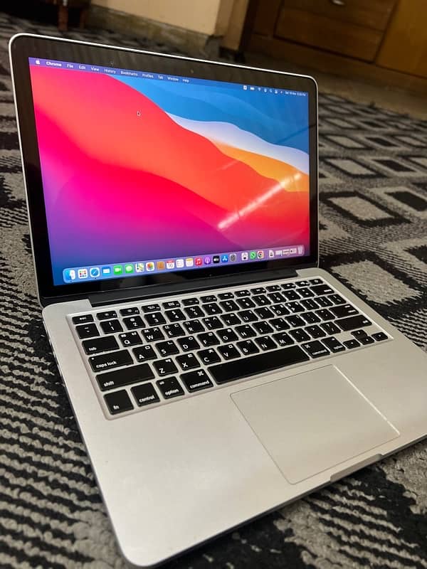 MacBook Pro 0