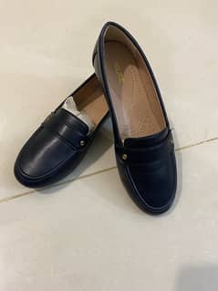 Ndure brand new shoes for ladies