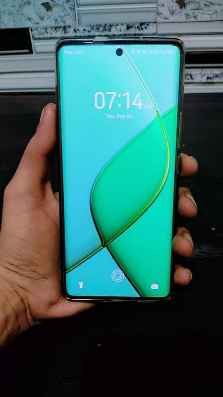 Tecno Spark 20 pro Plus 1