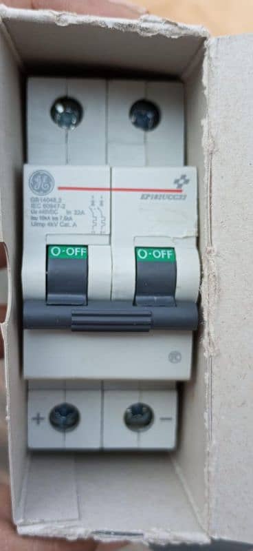 SPD DC OR AC and DC breakers 6