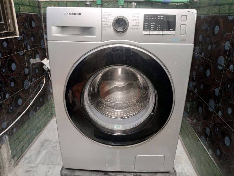 SAMSUNG Front load ECObubble 8kg washing machine original 4