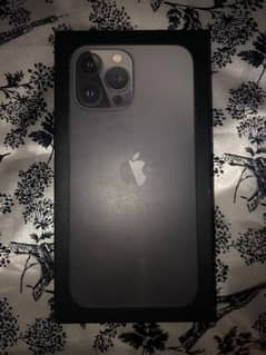 Like New iPhone 13 Pro Max 128 GB space grey