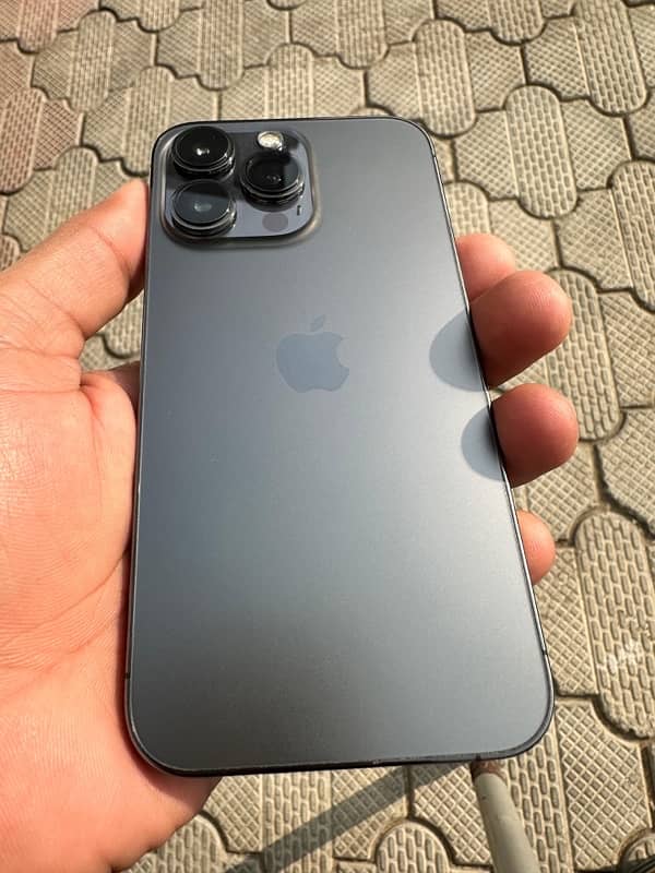 Iphone 13 Pro 256 GB PTA Approved 1