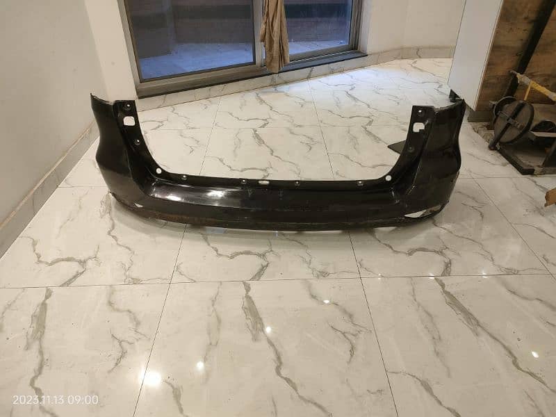 Toyota Fortuner back bumper 1