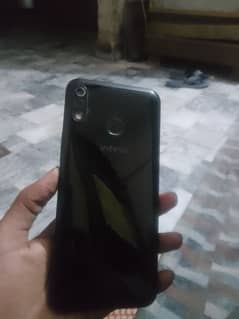 infinix hot 8 lite 10 by 10 condition