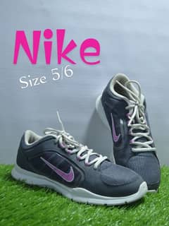 WE ARE SELLING NEW AND BRANDED SHOES WITH DISCOUNT