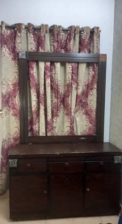 dressing table for sale with mirror