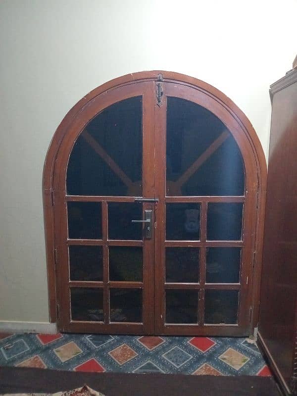 woden door in good condition 1