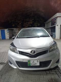 Toyota Vitz 2011