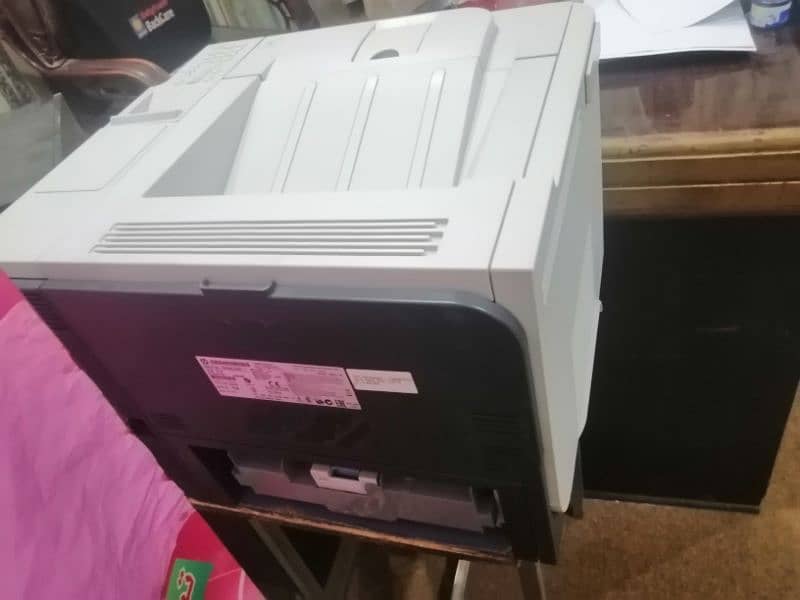 hp laserjet 3015 printer in good condition 2