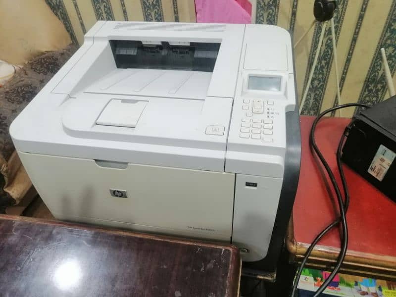 hp laserjet 3015 printer in good condition 5