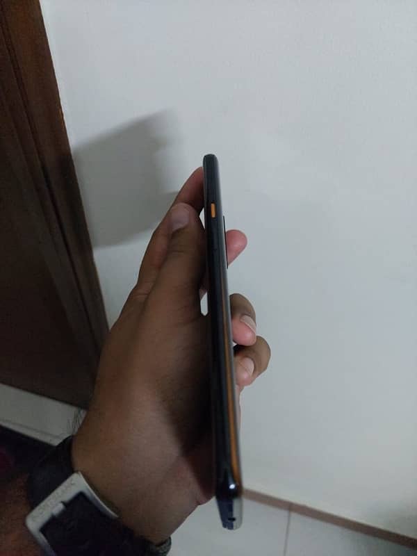 oneplus 7t pro mclaren 10