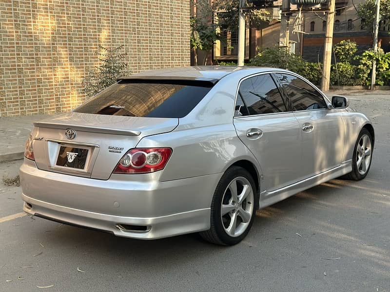 Toyota Mark X 300G Premium 1