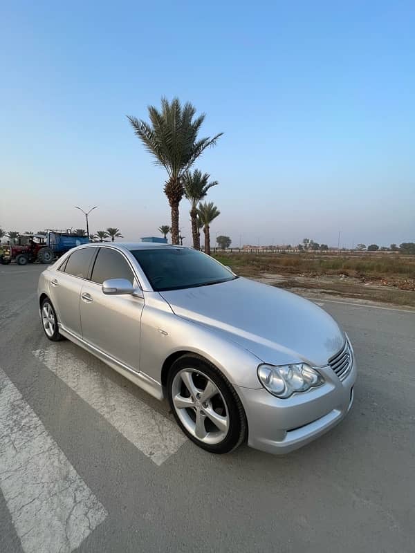 Toyota Mark X 300G Premium 5