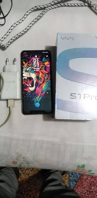 vivo s1 pro 8/128 lush condition 1