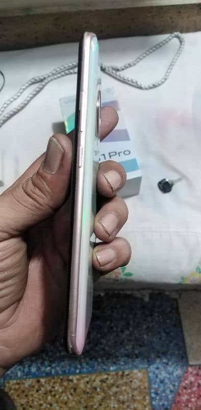 vivo s1 pro 8/128 lush condition 5