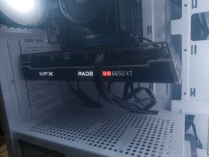 RX 6650 XT 8GB 1