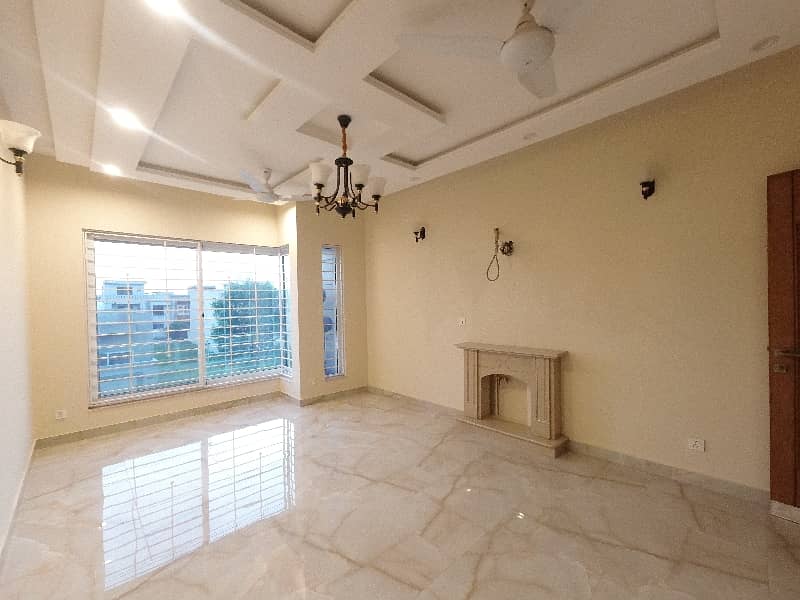 Prominently-Located On Excellent Location 7 Marla House Available In Jinnah Gardens Phase 1 21