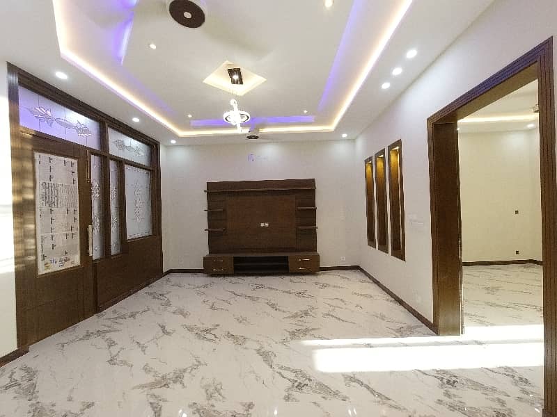 Book A On Excellent Location 7 Marla House In Jinnah Gardens Phase 1 7