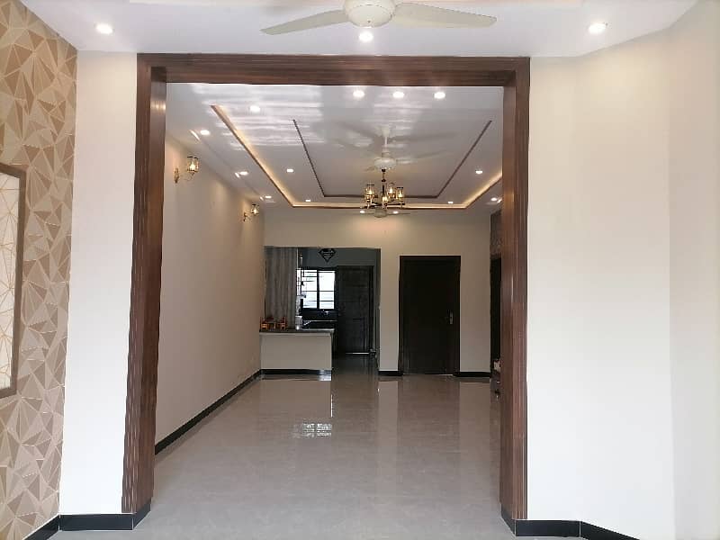 Your Search Ends Right Here With The Beautiful House In Jinnah Gardens At Affordable Price Of Pkr Rs. 32500000 8