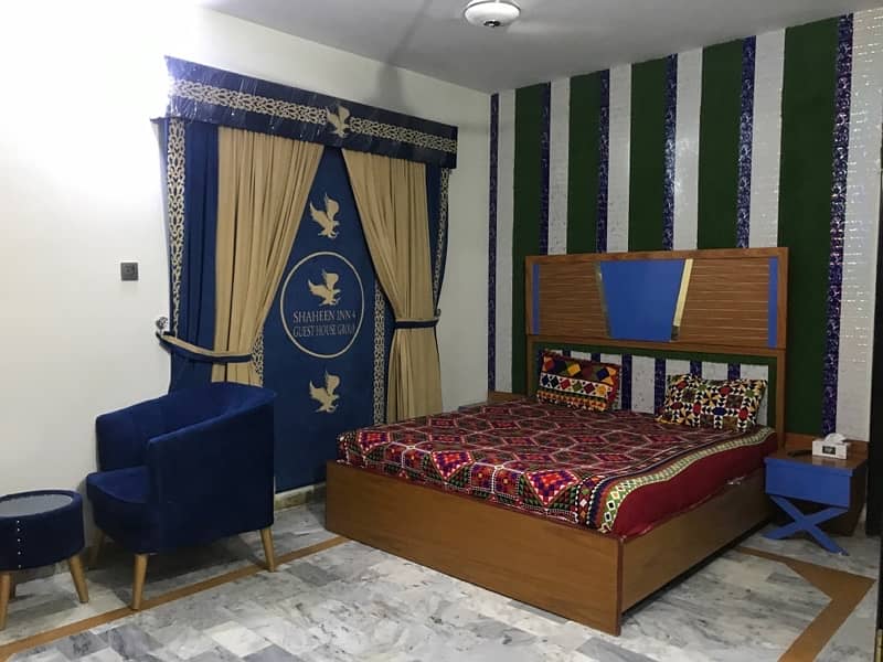 COUPLE ROOMS AVAILABLE GUEST HOUSE GULSHAN JAUHOR 6