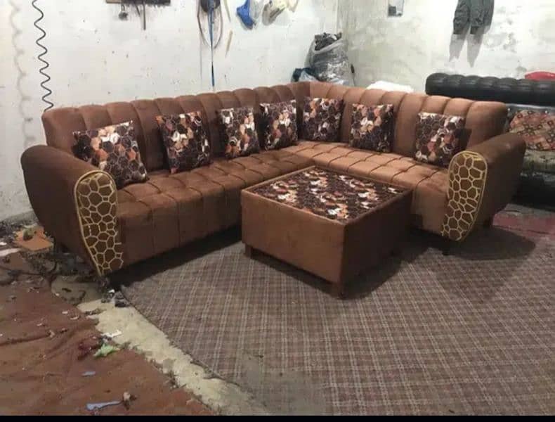 L shape corner sofa /5 seater sofa /7 seater sofas on very low pricess 10