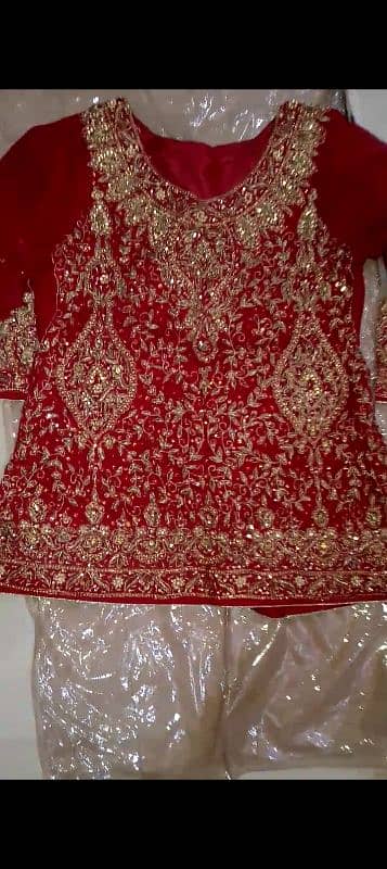 Red bridal lehnga/barat dress/wedding bridal lehnga 1 time wore 0