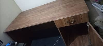 Study/Computer Table (5ft by 2.5ft)