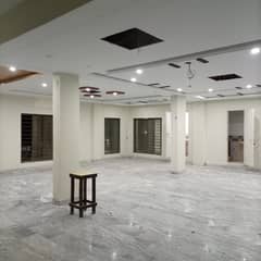 Office Hall For Rent Near Express Way