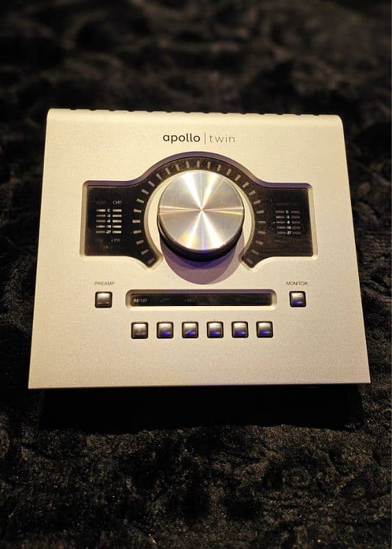 Universal Audio Apollo Twin Audio Interface 1