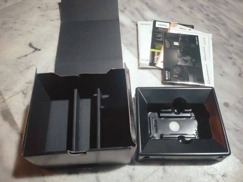 Sony RX100 i (mark one)  BOX ONLY! 5