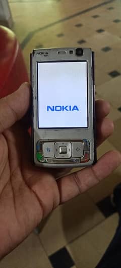 Nokia N 95 memory card Wala PTA approved