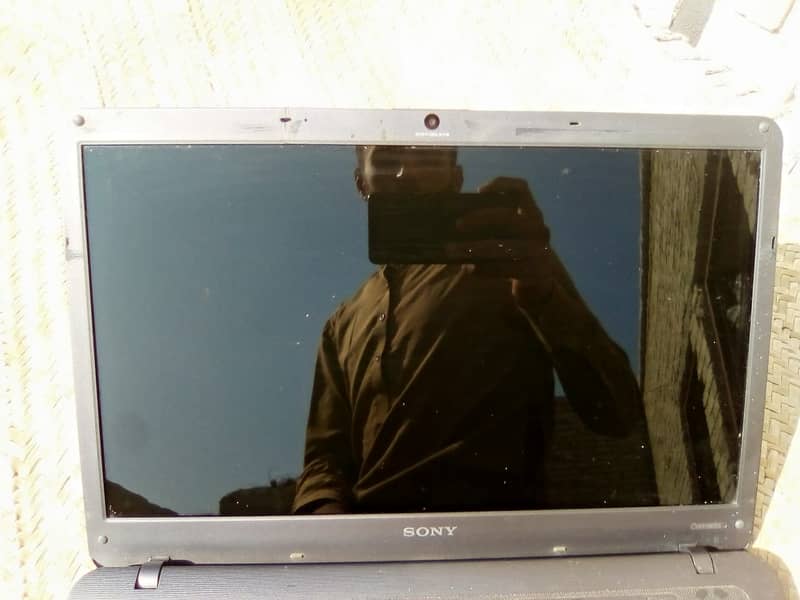 Sony Laptop 0