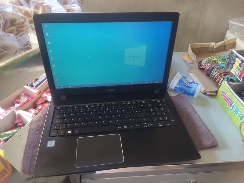 Acer laptop 0