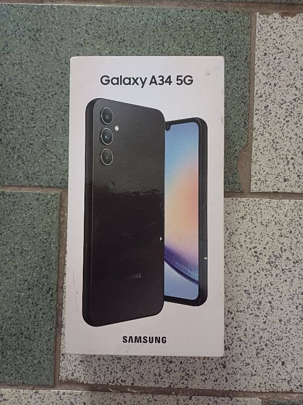 SAMSUNG A34 5G in 10 by 10 condition 0