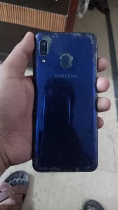 Samsung A20