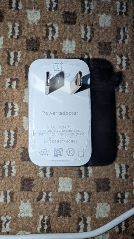 OnePlus 8W Charger 1