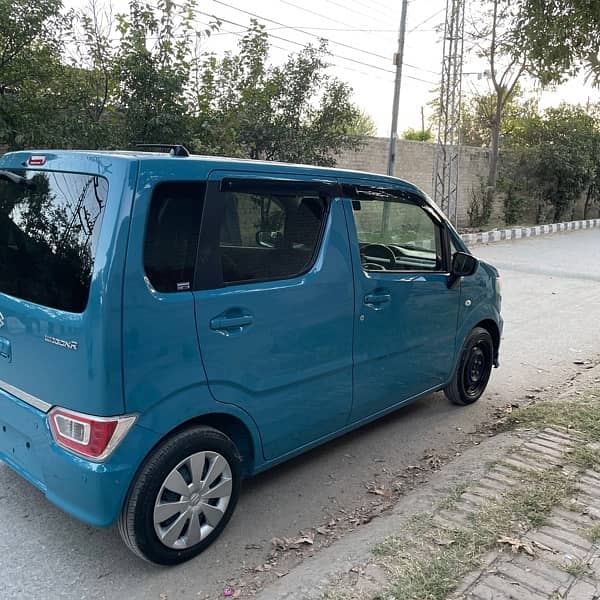 Suzuki Wagon R 2022 1