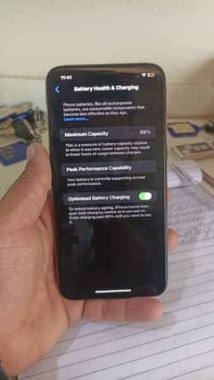 I phone xs max 64 jv  battery health 89